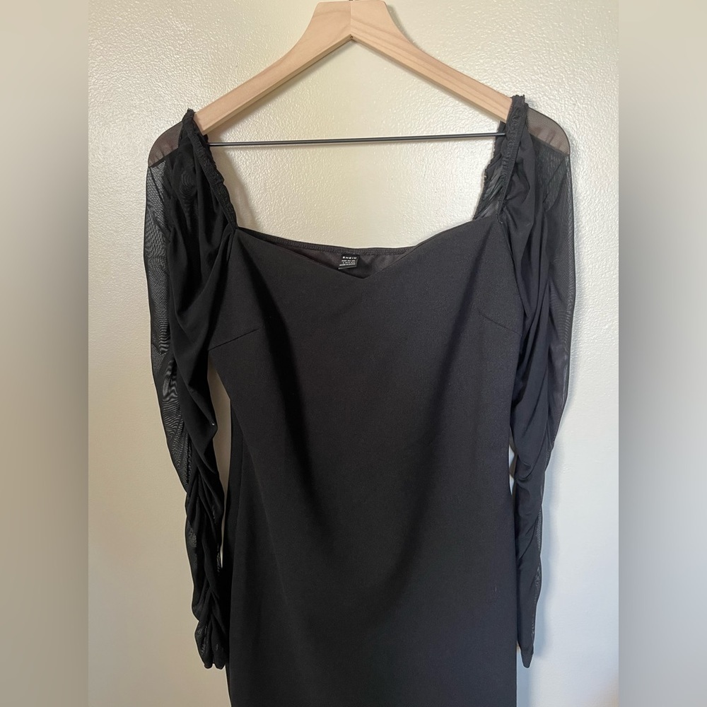 Large Shein longsleeve black dress